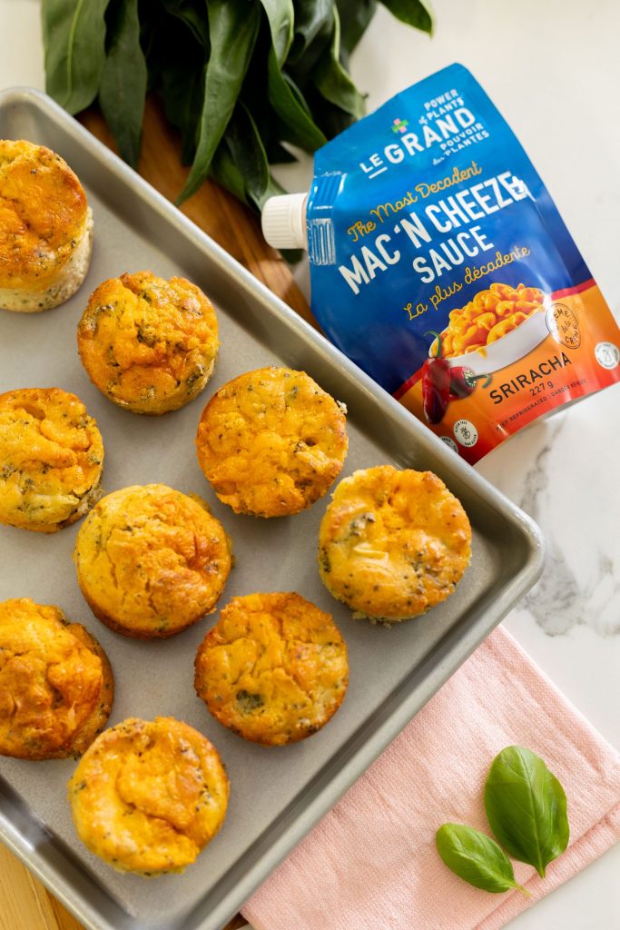 3 façons d’utiliser notre Mac 'N Cheeze Sriracha